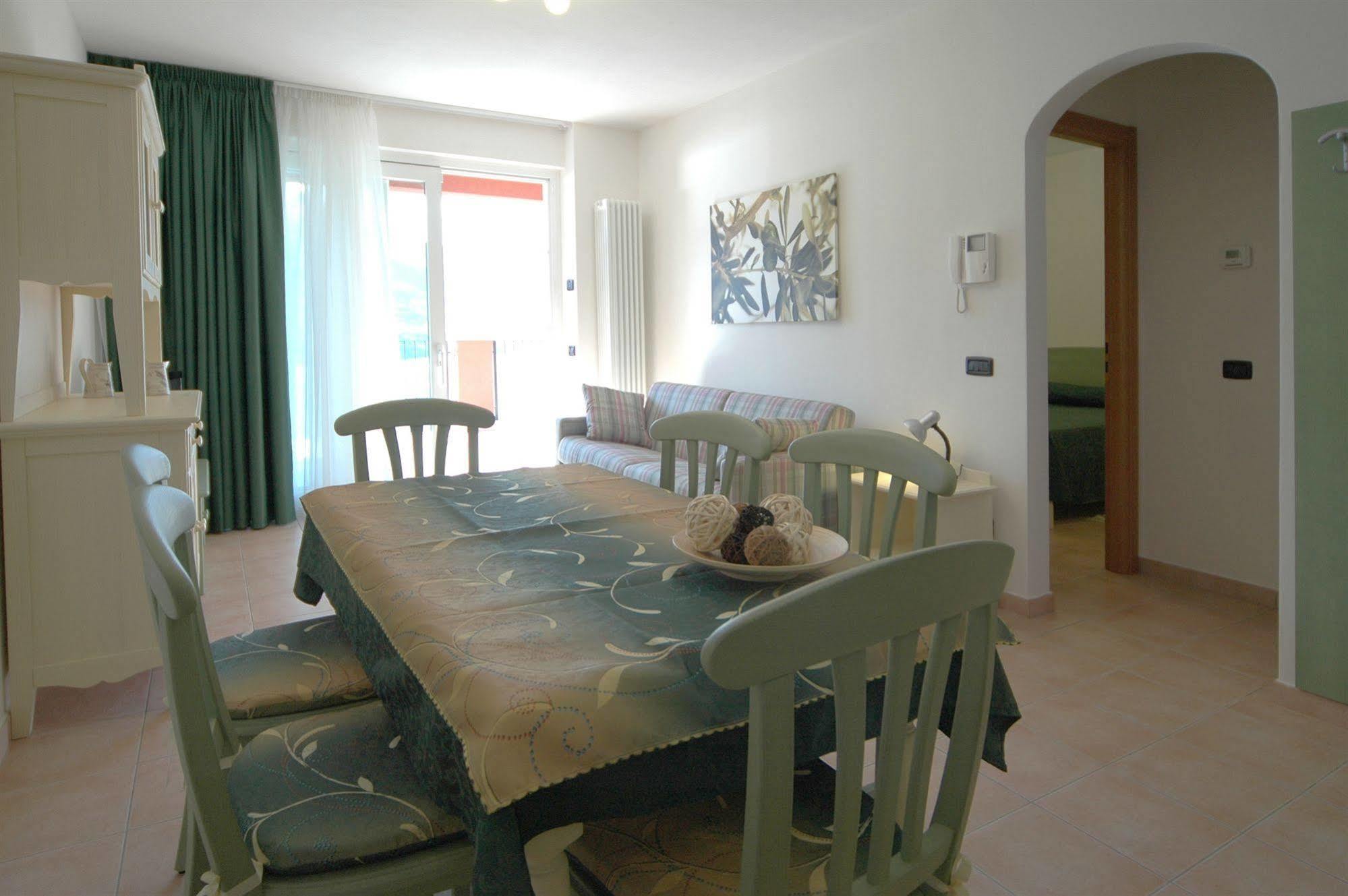 Appartement Borgo Del Belanasc à Bellano Extérieur photo