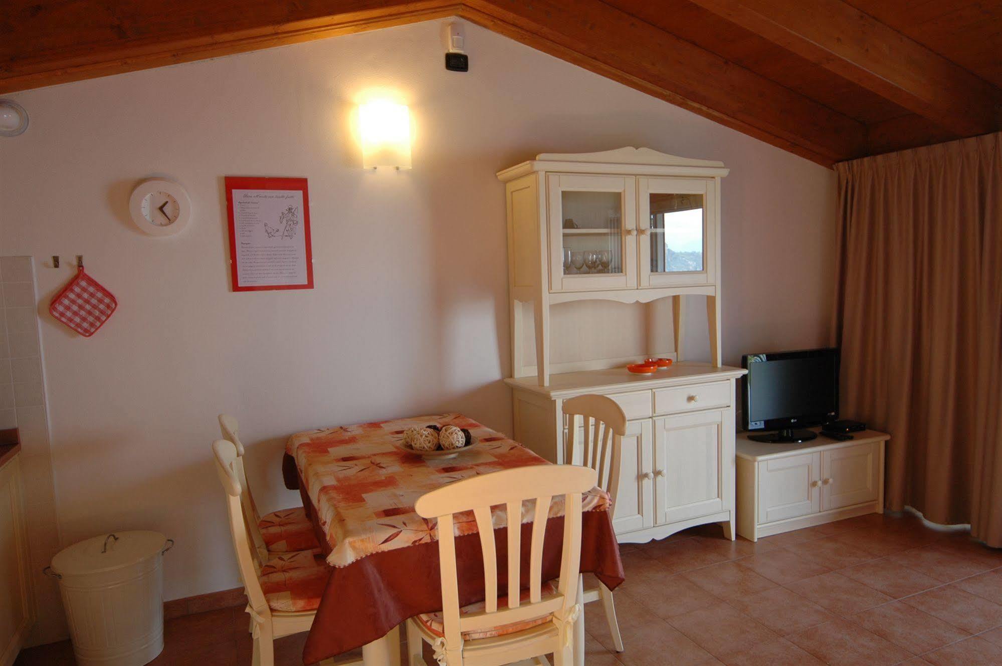 Appartement Borgo Del Belanasc à Bellano Extérieur photo
